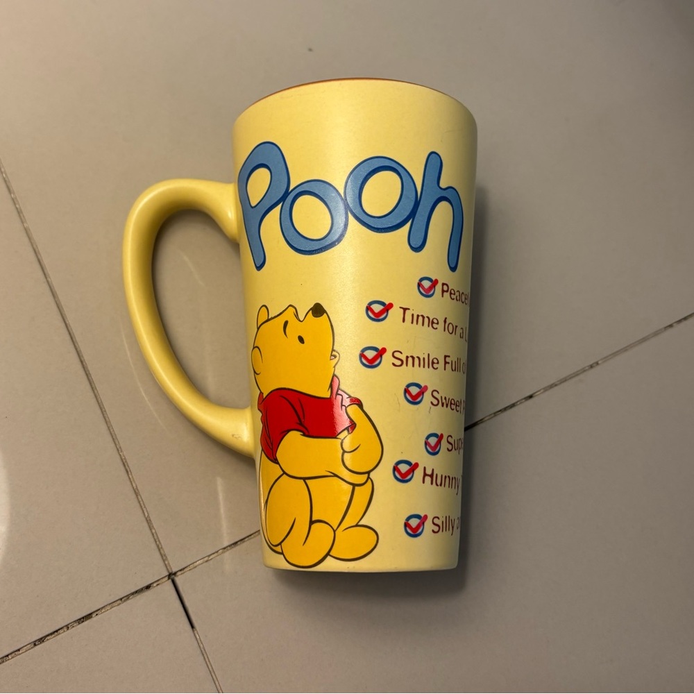 Disney Store Winnie the Pooh Checklist Latte Mug Tall Nice